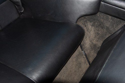 2005 Aston Martin DB9 Te koop (foto 78 van 199)