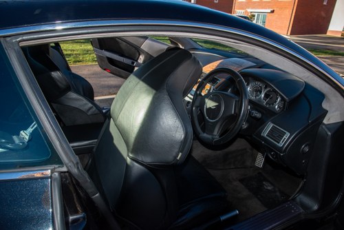2005 Aston Martin DB9 Te koop (foto 79 van 199)