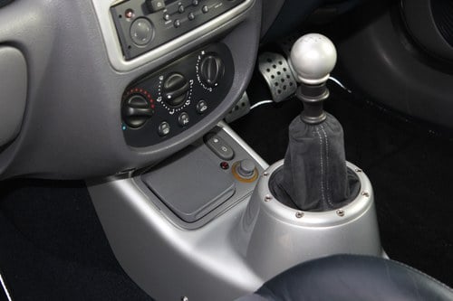 2002 Renault Clio V6 Phase 1 Te koop (foto 75 van 154)