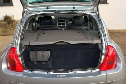 2002 Renault Clio V6 Phase 1 Te koop (foto 86 van 154)