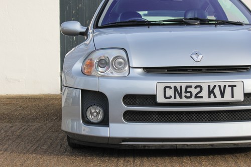 2002 Renault Clio V6 Phase 1 Te koop (foto 123 van 154)