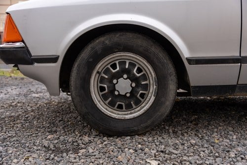 1980 Ford Granada 2.3L V6 For Sale (picture 14 of 113)