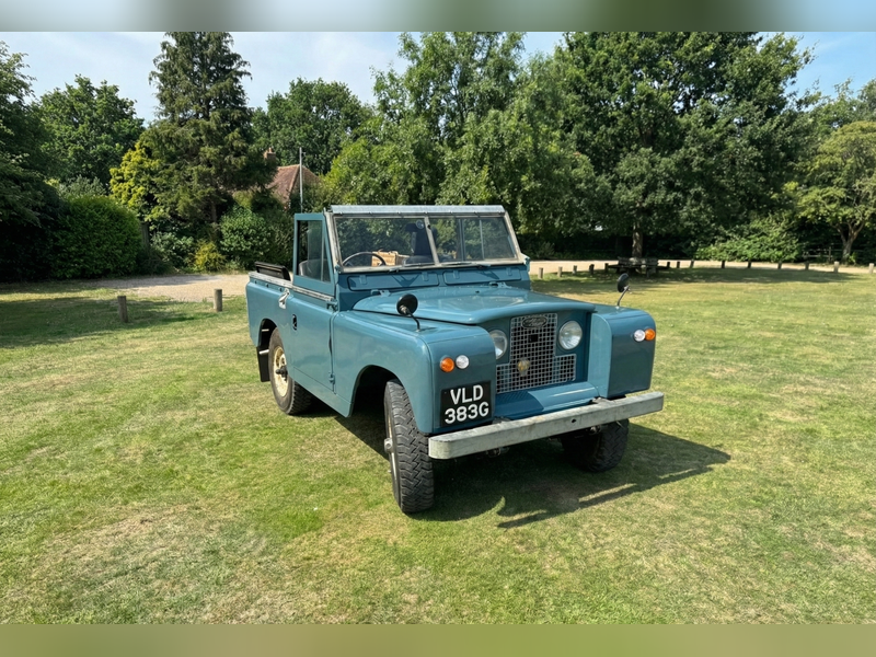 1969 Land Rover Series 2A