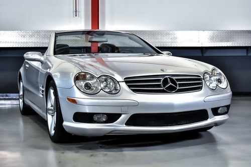 2005 Mercedes-Benz R230 SL500 Convertible 5,0L V8 till salu (bild 9 av 104)