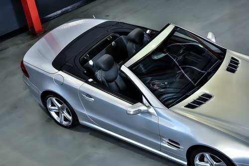 2005 Mercedes-Benz R230 SL500 Convertible 5,0L V8 till salu (bild 79 av 104)