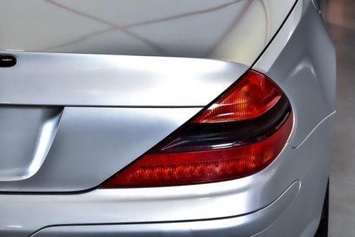 2005 Mercedes-Benz R230 SL500 Convertible 5,0L V8 till salu (bild 88 av 104)