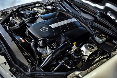 2005 Mercedes-Benz R230 SL500 Convertible 5,0L V8 till salu (bild 99 av 104)