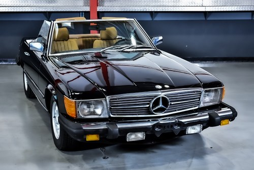 1983 Mercedes-Benz R107 500SL Convertible 5,0L V8 For Sale (picture 4 of 105)