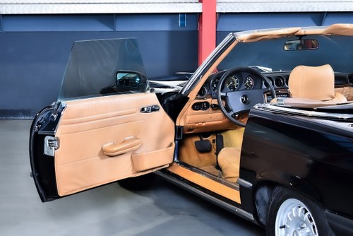 1983 Mercedes-Benz R107 500SL Convertible 5,0L V8 For Sale (picture 39 of 105)