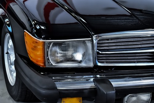 1983 Mercedes-Benz R107 500SL Convertible 5,0L V8 For Sale (picture 67 of 105)