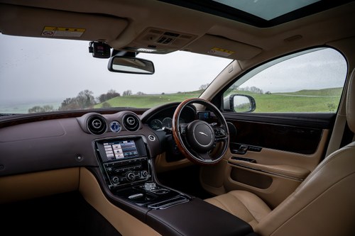 2012 Jaguar X351 XJ 5L V8 Premium Luxury 22k miles For Sale (picture 23 of 186)