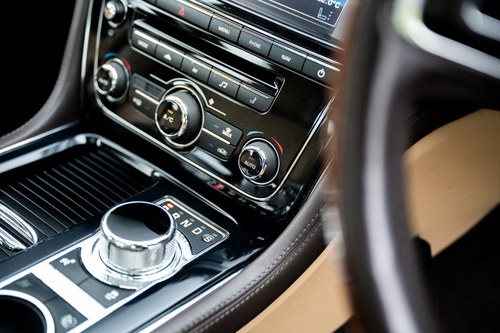 2012 Jaguar X351 XJ 5L V8 Premium Luxury 22k miles For Sale (picture 48 of 186)