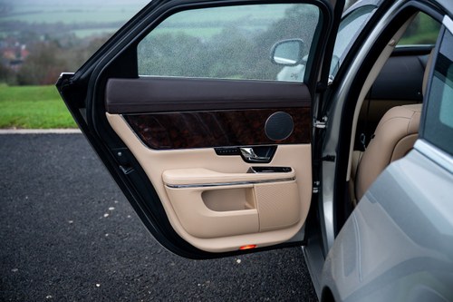 2012 Jaguar X351 XJ 5L V8 Premium Luxury 22k miles For Sale (picture 84 of 186)