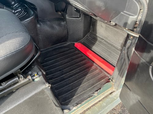 2008 Land Rover Defender 90 TD4 Soft Top with matching Sankey Trailer zum Verkauf (Bild 29 von 140)