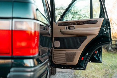 2001 Range Rover Holland & Holland 4.6 P38 In vendita (immagine 31 di 97)