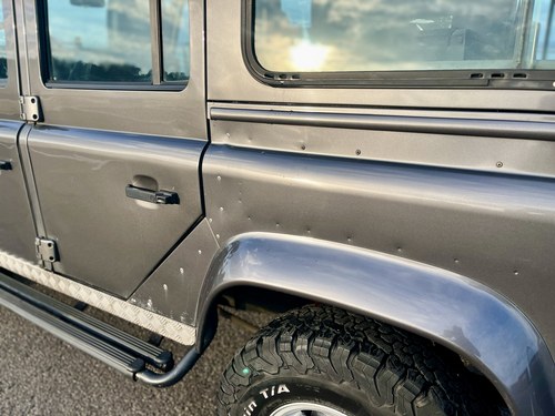 2003 Land Rover Defender 110 TD5 For Sale (picture 56 of 71)