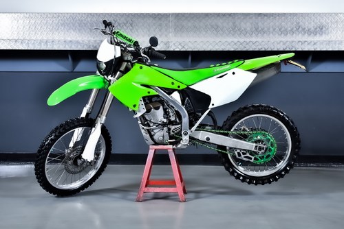 2006 Kawasaki KX250F Cross Motorcycle 249CC Te koop (foto 3 van 40)
