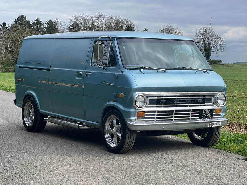 1974 Ford Econoline 100 V8 auto