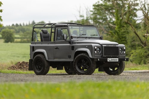 2015 Land Rover Defender 90 Te koop (foto 23 van 192)