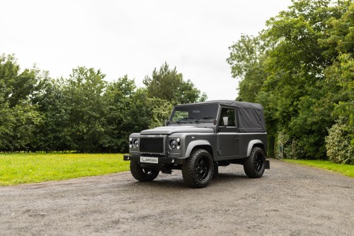 2015 Land Rover Defender 90 Te koop (foto 30 van 192)
