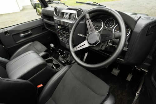 2015 Land Rover Defender 90 Te koop (foto 72 van 192)