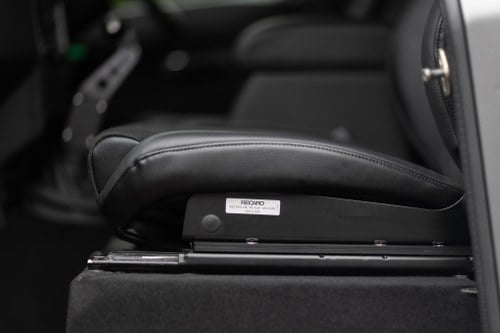 2015 Land Rover Defender 90 Te koop (foto 78 van 192)