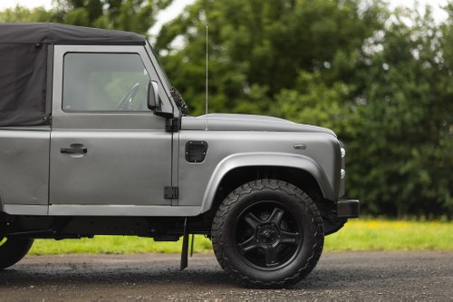 2015 Land Rover Defender 90 Te koop (foto 171 van 192)