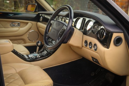 2003 Bentley Arnage T For Sale (picture 3 of 129)