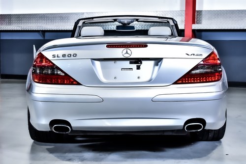 2005 Mercedes-Benz R230 SL600 'Sunroof' Convertible 5,5L V12 "Lorinser" En venta (imagen 15 de 115)