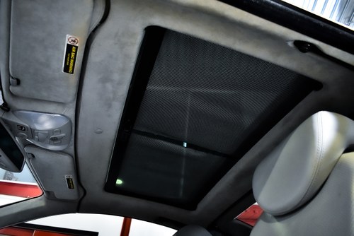 2005 Mercedes-Benz R230 SL600 'Sunroof' Convertible 5,5L V12 "Lorinser" En venta (imagen 34 de 115)