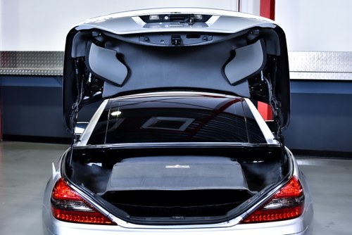 2005 Mercedes-Benz R230 SL600 'Sunroof' Convertible 5,5L V12 "Lorinser" En venta (imagen 55 de 115)