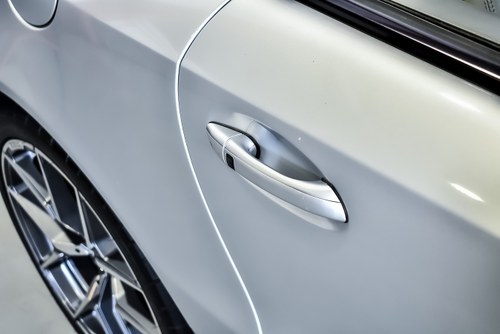 2005 Mercedes-Benz R230 SL600 'Sunroof' Convertible 5,5L V12 "Lorinser" En venta (imagen 63 de 115)