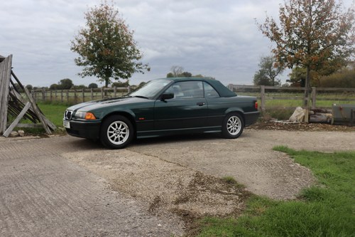 2000 BMW E36 318i Convertible Automatic Te koop (foto 24 van 193)