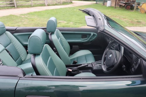 2000 BMW E36 318i Convertible Automatic Te koop (foto 35 van 193)