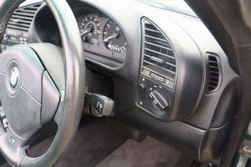 2000 BMW E36 318i Convertible Automatic Te koop (foto 49 van 193)