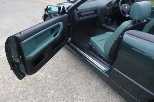 2000 BMW E36 318i Convertible Automatic Te koop (foto 69 van 193)