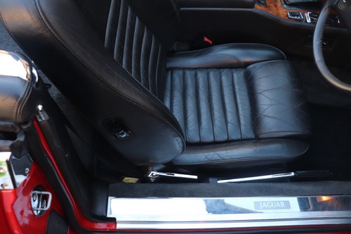 1989 Jaguar XJ-S V12 Convertible For Sale (picture 46 of 310)