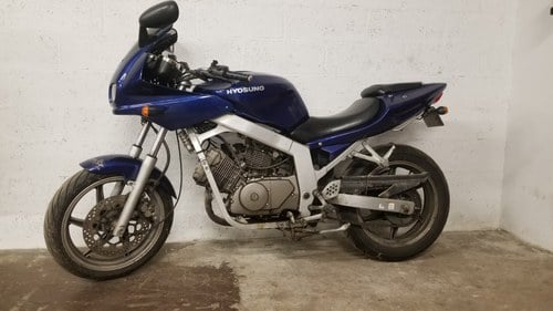 2004 Hyosung Comet 125 A vendre