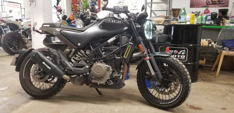 2023 Husqvarna Svartpilen 401 - 2 2023 Husqvarna Svartpilen 401 - 2