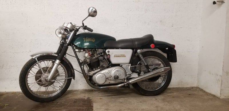 1972 Norton Commando 750 - 1 1972 Norton Commando 750 - 1