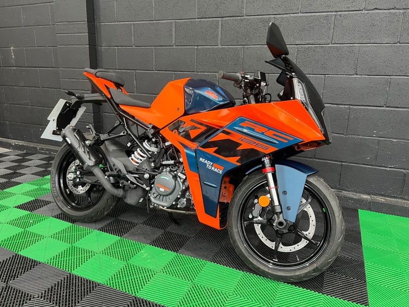 2024 KTM RC 125