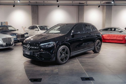 2023 Mercedes-Benz GLA 200d AMG Line Premium Plus*TETTO*REST For Sale
