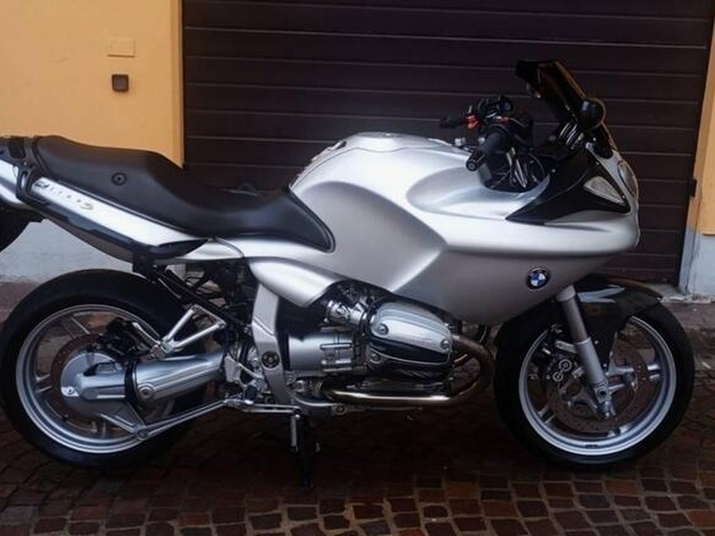 2000 BMW R1100S