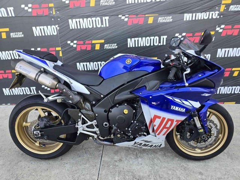 2011 Yamaha YZF R1
