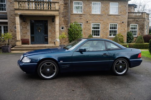 1998 Mercedes-Benz R129 SL500 40th Anniversary Special Edition In vendita (immagine 32 di 273)