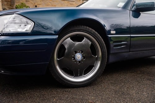 1998 Mercedes-Benz R129 SL500 40th Anniversary Special Edition In vendita (immagine 133 di 273)