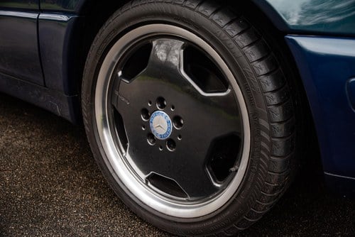 1998 Mercedes-Benz R129 SL500 40th Anniversary Special Edition In vendita (immagine 184 di 273)