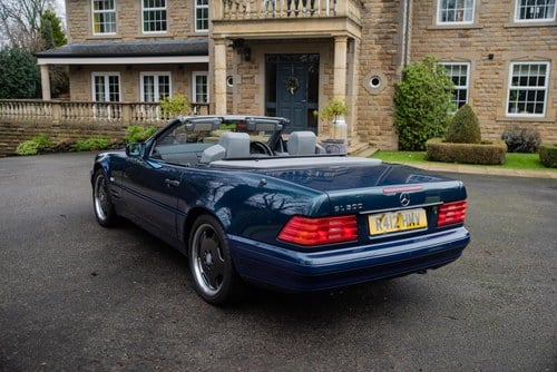1998 Mercedes-Benz R129 SL500 40th Anniversary Special Edition In vendita (immagine 18 di 273)