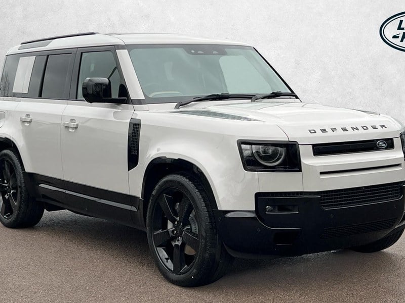2026 Land Rover Defender P300e X-Dynamic HSE 110 SAVING 4 00