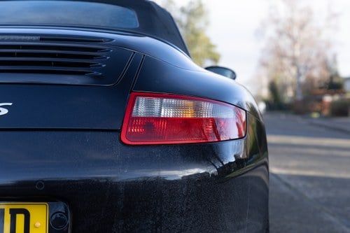 2007 Porsche 997.1 911 3.8L Carrera 2 S Manual à venda (imagem 171 de 266)